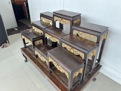 ชุดโต๊ะหมู่บูชา 9 ฐานท็อปกลางไม้ MDF โครงไม้สักติดลายฉลุลายไทยสีทอง
