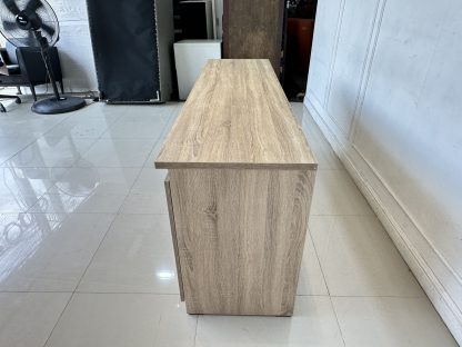 ตู้วางทีวี 2 บานเปิด 4 ลิ้นชัก โครงไม้ MDF สีบีชลายไม้