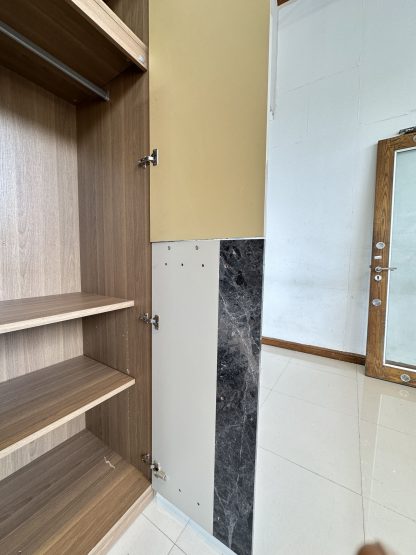 ตู้เสื้อผ้า 3 บานเปิด แบรนด์ SB FURNITURE