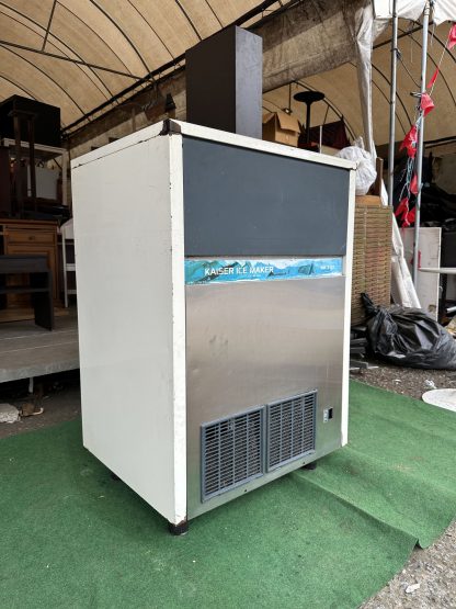 เครื่องทำน้ำแข็ง แบรนด์ KAUSER ICE MAKER รุ่น IMK-3121