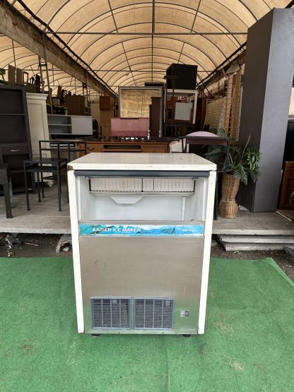เครื่องทำน้ำแข็ง แบรนด์ KAUSER ICE MAKER รุ่น IMK-3121
