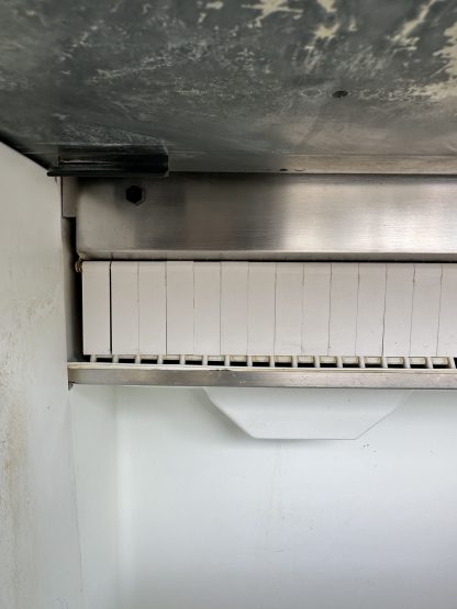 เครื่องทำน้ำแข็ง แบรนด์ KAUSER ICE MAKER รุ่น IMK-3121