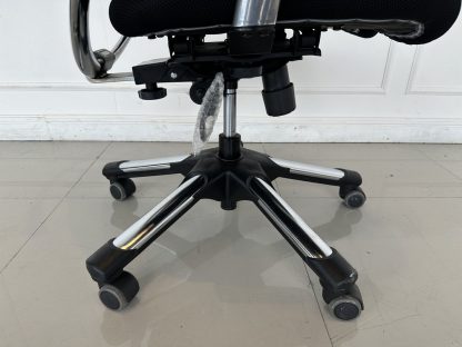 เก้าอี้สำนักงาน เพื่อสุขภาพ เบาะผ้าตาข่ายสีดำ แบรนด์ HARA CHAIR รุ่น NIETZSCHE v7