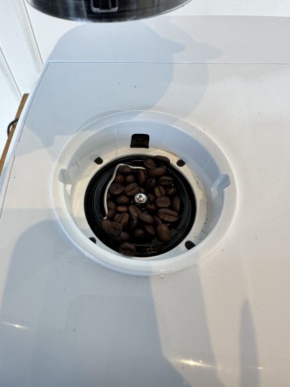 เครื่องชงกาแฟแคปซูลและกาแฟสด อัตโนมัติ แบรนด์ Oggi รุ่น GB2 all-in-one