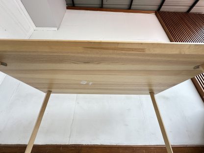 โต๊ะทานอาหาร แบรนด์ IKEA รุ่น LISABO