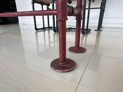 ชุดโต๊ะทานอาหารไม้สน 4 ที่นั่ง โครงขาเหล็ก PVC