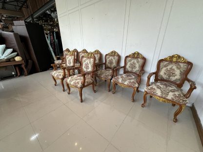 ชุดโต๊ะทานอาหารไม้สัก 9 ที่นั่ง สไตล์หลุยส์