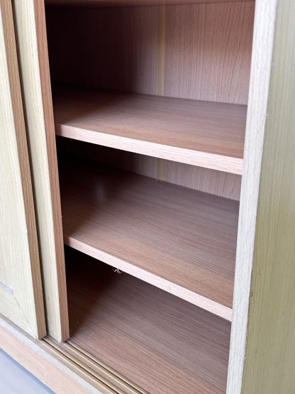 ตู้เก็บรองเท้า 2 บานเลื่อน โครงไม้ MDF สีบีชลายไม้