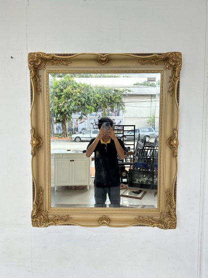บานกระจกเงา สไตล์วินเทจ สีทอง ( แบบที่ 1 )