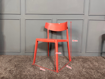 42 เซตเก้าอี้นำเข้า Wing Chair วัสดุโพลีโพรพิลีน แบรนด์ Actiu Made In Spain สีแดง 4 ตัว