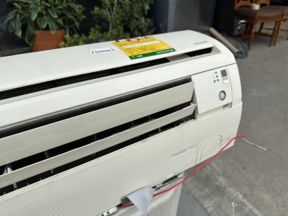 เครื่องปรับอากาศ ขนาด 14,000 btu แบรนด์ DAIKIN รุ่น FTKE15GV2S ผลิตปี 2010
