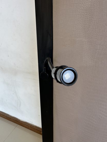 หัวเตียง built-in โครงไม้ MDF บุหนัง PU ลายหนังจระเข้ พร้อมไฟอ่านหนังสือ LED ( ใหญ่ )