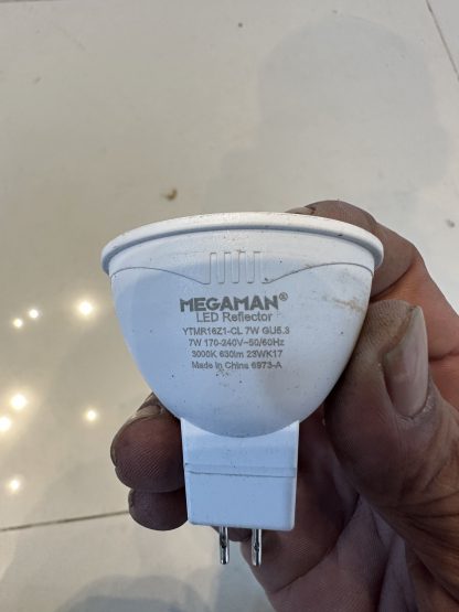 โคมไฟแขวนเพดาน ตกแต่งคริสตัล ใช้หลอด LED 7W โครงเหล็ก