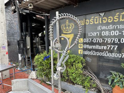 ซิงค์ล้างจานสแตนเลส 2 หลุม พร้อมก็อก 2 หัว ปลายขาปรับความสูงได้