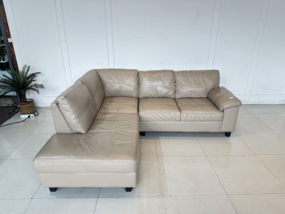 โซฟาแอล 3 ที่นั่ง แบรนด์ SB FURNITURE เบาะหนังแท้ผิวสัมผัสสีน้ำตาล