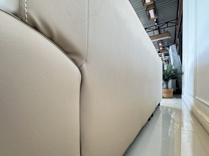 โซฟาแอล 3 ที่นั่ง แบรนด์ SB FURNITURE เบาะหนังแท้ผิวสัมผัสสีน้ำตาล