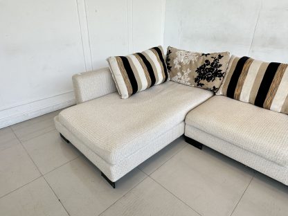 โซฟาแอล 3 ที่นั่ง แบรนด์ SB FURNITURE เบาะผ้าสีครีม
