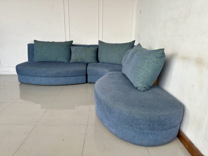 โซฟาแอล 3 ที่นั่ง เบาะผ้ากำมะหยี่สีน้ำเงิน โครงไม้ MDF
