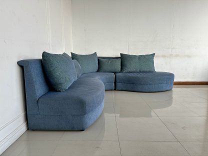 โซฟาแอล 3 ที่นั่ง เบาะผ้ากำมะหยี่สีน้ำเงิน โครงไม้ MDF