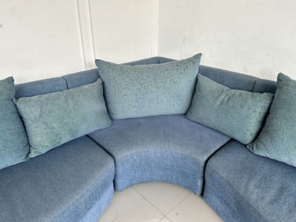 โซฟาแอล 3 ที่นั่ง เบาะผ้ากำมะหยี่สีน้ำเงิน โครงไม้ MDF