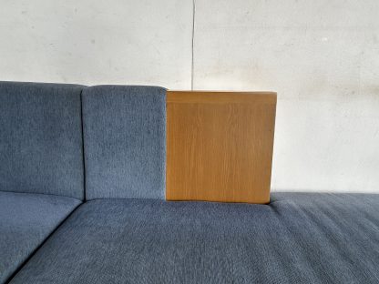 โซฟาแอล 3 ที่นั่ง เบาะผ้ากำมะหยี่สีน้ำเงิน โครงไม้ MDF