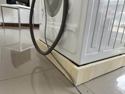 เครื่องซักผ้า แบบฝาหน้า แบรนด์ SIEMENS รุ่น WD34808HK