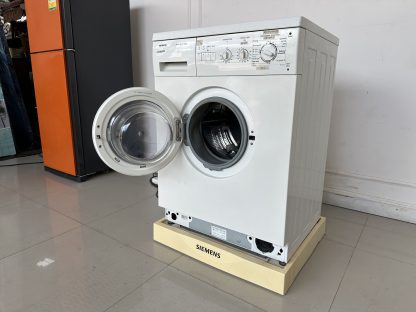 เครื่องซักผ้า แบบฝาหน้า แบรนด์ SIEMENS รุ่น WD34808HK