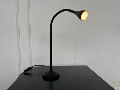 โคมไฟ LED ตั้งโต๊ะ แบรนด์ IKEA รุ่น NÄVLING