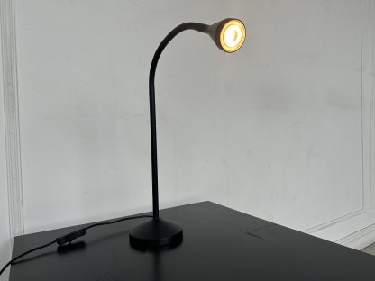 โคมไฟ LED ตั้งโต๊ะ แบรนด์ IKEA รุ่น NÄVLING