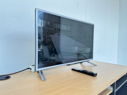 ทีวี ขนาด 32 นิ้ว แบรนด์ LG LED Smart TV รุ่น 32LB582T