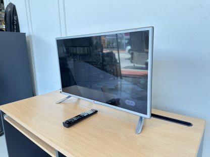 ทีวี ขนาด 32 นิ้ว แบรนด์ LG LED Smart TV รุ่น 32LB582T