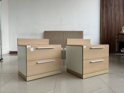 ตู้ข้างเตียง 2 ลิ้นชัก โครงไม้ MDF สีบีชลายไม้