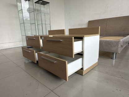 ตู้ข้างเตียง 2 ลิ้นชัก โครงไม้ MDF สีบีชลายไม้
