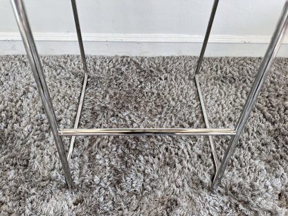 เก้าอี้บาร์ แบรนด์ IKEA เบาะพลาสดิกสีดำ