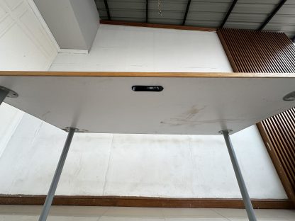 โต๊ะทำงาน แบรนด์ IKEA รุ่น ADILS ท็อปไม้ MDF สีบีชลายไม้