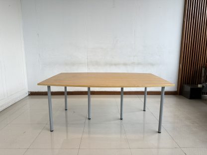 โต๊ะประชุม 6-8 ที่นั่ง แบรนด์ IKEA รุ่น ADILS