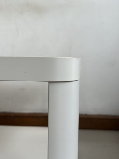 โต๊ะกลาง แบรนด์ IKEA รุ่น TINGBY โครงไม้ Particle Board ล้อเลื่อน
