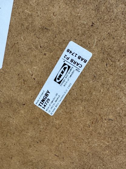 โต๊ะกลาง แบรนด์ IKEA รุ่น TINGBY โครงไม้ Particle Board ล้อเลื่อน