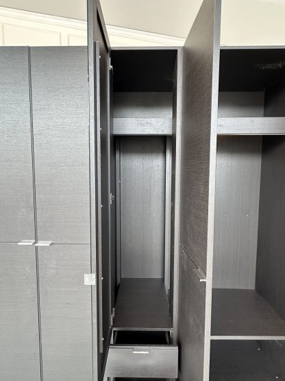 ตู้เสื้อผ้า แบรนด์ SB FURNITURE 4 บานเปิดทึบ 1 บานเปิดกระจกเงา