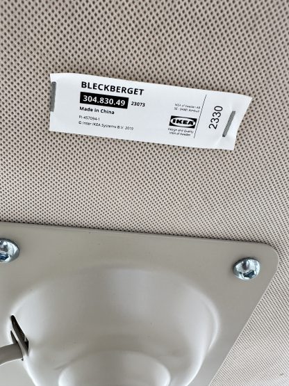 เก้าอี้สำนักงาน แบรนด์ IKEA รุ่น BLECKBERGET