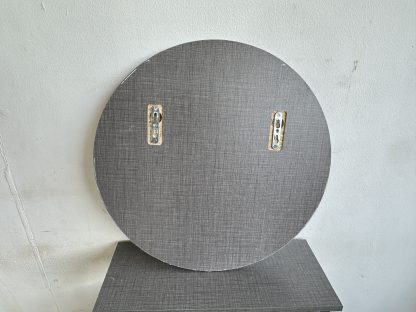 โต๊ะเครื่องแป้ง 1 ลิ้นชัก กระจกติดผนังทรงกลม โครงไม้ MDF สีเทา ขาเหล็กสีดำ (แบบที่ 2)