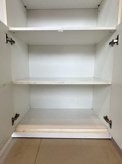 ตู้เก็บเอกสาร 2 บานเปิด 4 ชั้นวาง โครงไม้ MDF สีขาว