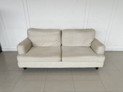 โซฟา 2 ที่นั่ง แบรนด์ LIFESTYLE SOFA เบาะผ้าสีครีม ถอดปลอกได้ โครงขาไม้จริงกลึงกลม