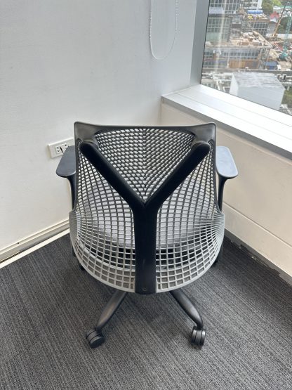 เก้าอี้สำนักงาน เพื่อสุขภาพ แบรนด์ Herman Miller รุ่น Sayl