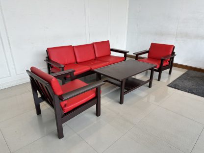 ชุดรับแขกไม้จริง 5 ที่นั่ง เบาะหนัง PU สีแดง