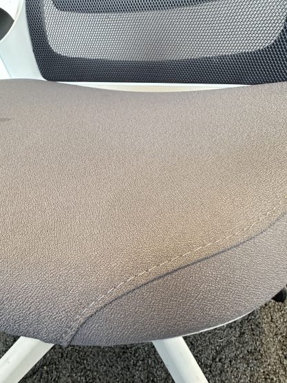 เก้าอี้สำนักงาน เพื่อสุขภาพ แบรนด์ Steelcase Ergonomic รุ่น Series 1
