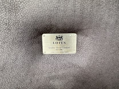ฐานเตียง 6 ฟุต แบรนด์ LOTUS