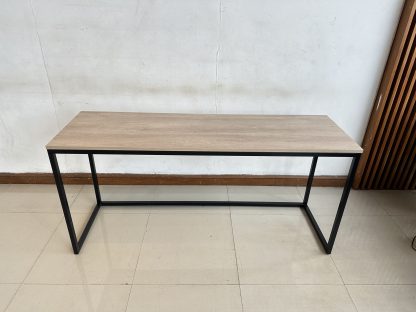 โต๊ะอเนกประสงค์ ท็อปไม้ MDF สีบีชลายไม้ โครงขาเหล็กสีดำ