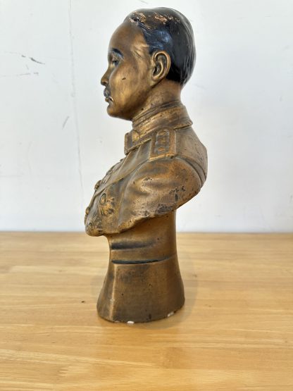 ของตกแต่ง รูปปั้นปูนปาสเตอร์ องค์สเด็จพ่อ ร.5 และ ร.8 สีทอง