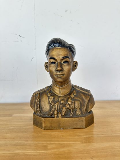 ของตกแต่ง รูปปั้นปูนปาสเตอร์ องค์สเด็จพ่อ ร.5 และ ร.8 สีทอง